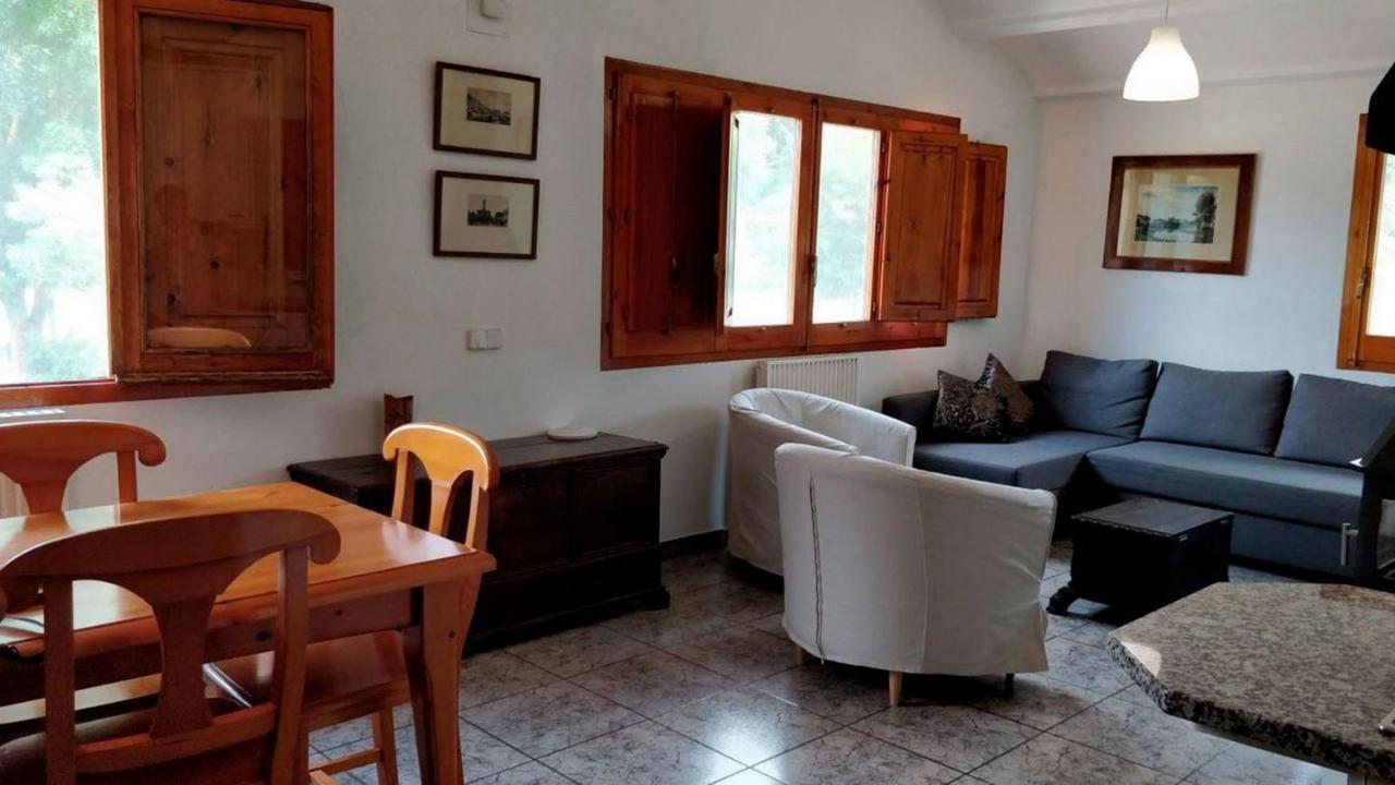 Mas El Carrer Apartment Santa Pau Bagian luar foto
