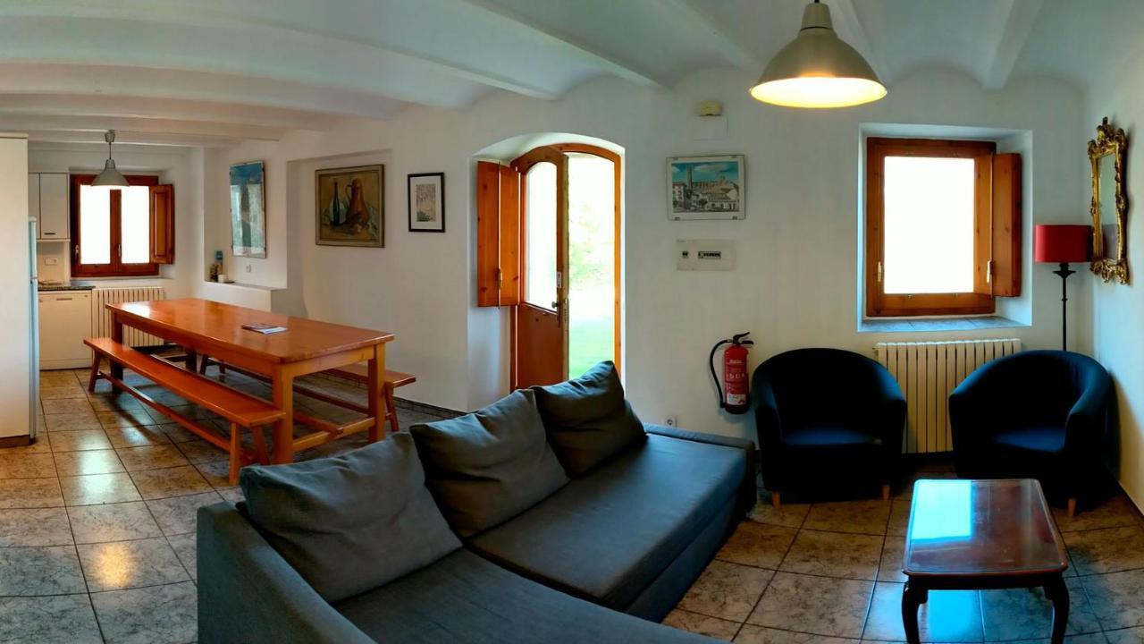 Mas El Carrer Apartment Santa Pau Bagian luar foto