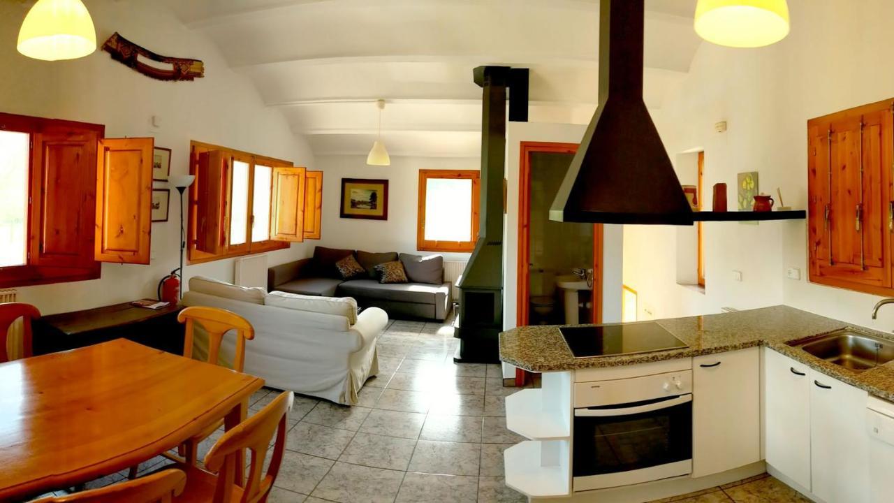 Mas El Carrer Apartment Santa Pau Bagian luar foto