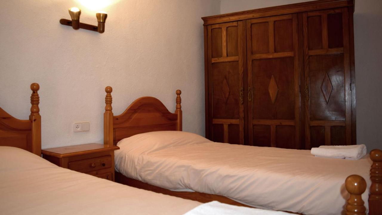Mas El Carrer Apartment Santa Pau Bagian luar foto